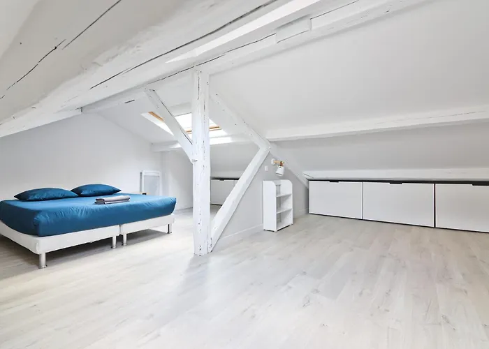 Superb Quartier Tour Eiffel 8 Free Netflix